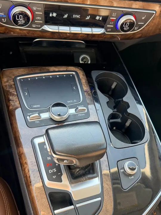 2017 Audi 4M Q7 - Image 20 of 20
