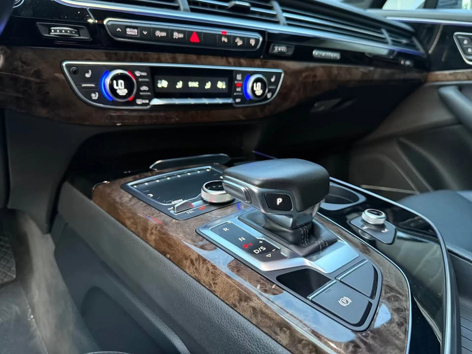 2017 Audi 4M Q7 - Image 17 of 20