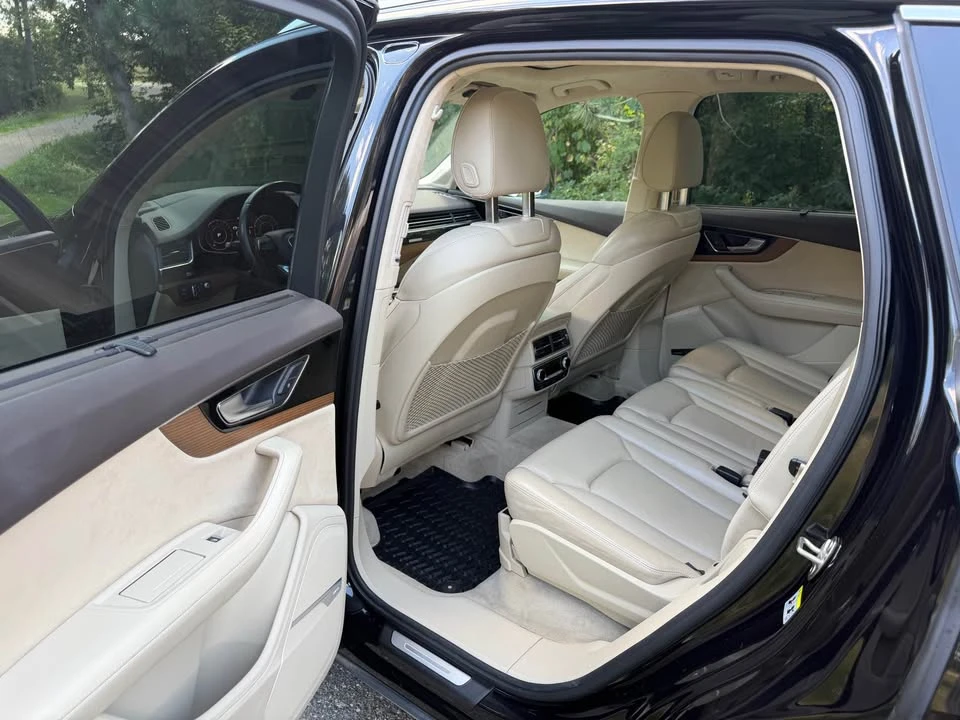 2017 Audi 4M Q7 - Image 6 of 10