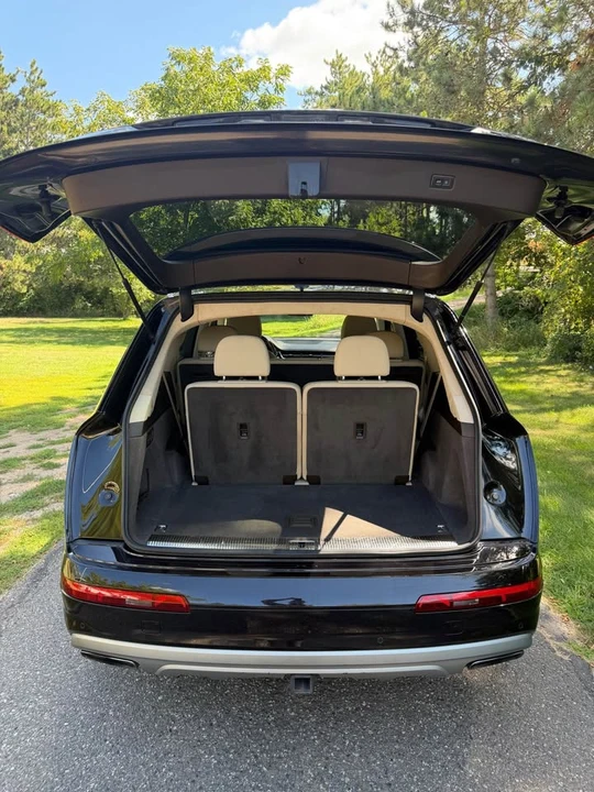 2017 Audi 4M Q7 - Image 7 of 10