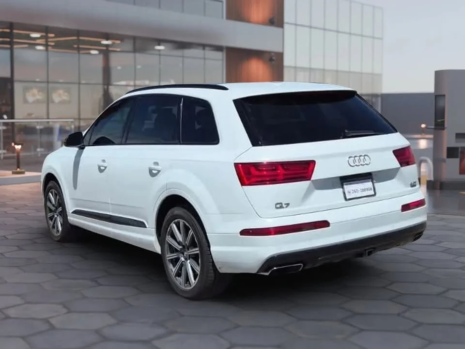 2017 Audi 4M Q7 - Image 5 of 17