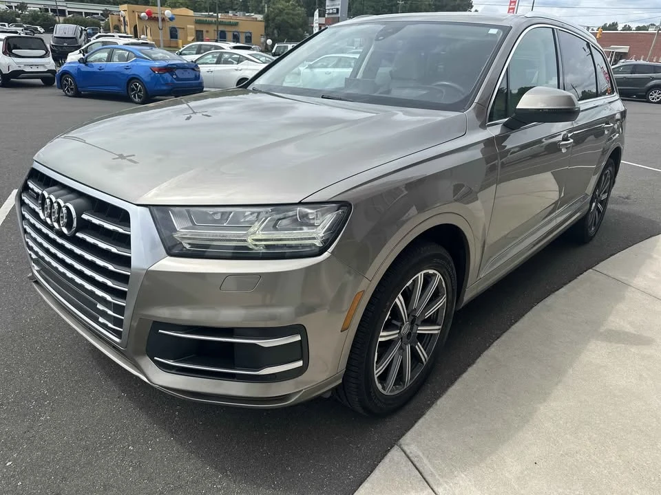 2017 Audi 4M Q7 - Image 2 of 14