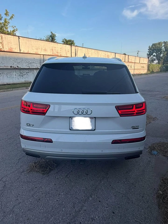 2017 Audi 4M Q7 - Image 3 of 8