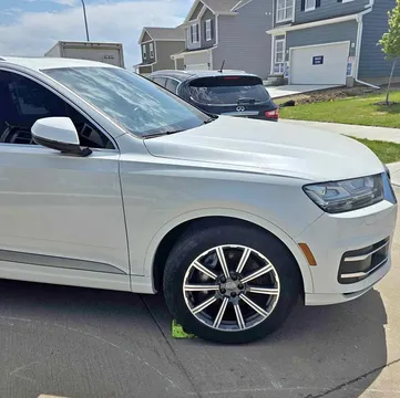 2017 Audi Q7 3.0T Quattro Prestige Sport Utility 4D