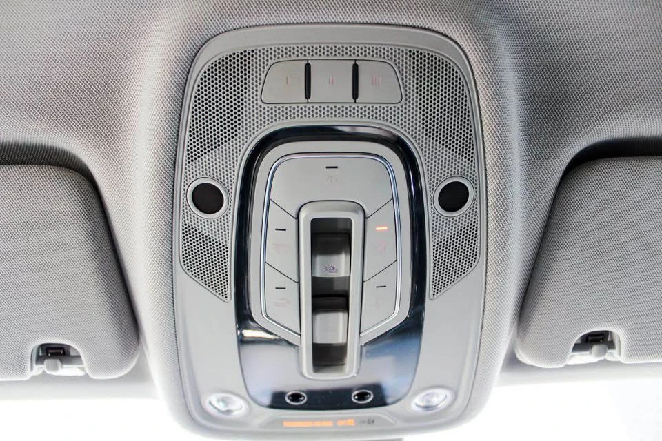 2017 Audi 4M Q7 - Image 12 of 18
