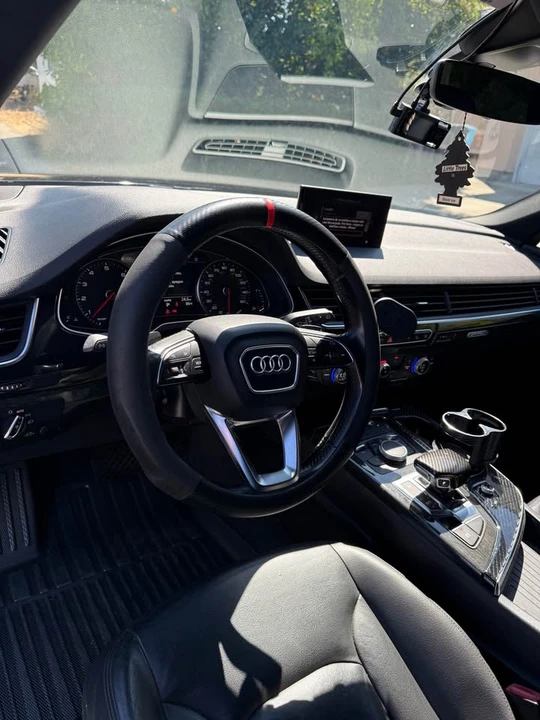 2017 Audi 4M Q7 - Image 10 of 14