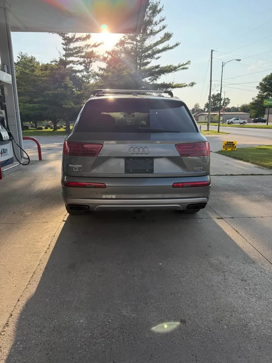 2017 Audi 4M Q7 - Image 5 of 11
