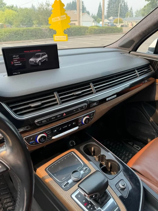 2017 Audi 4M Q7 - Image 6 of 9