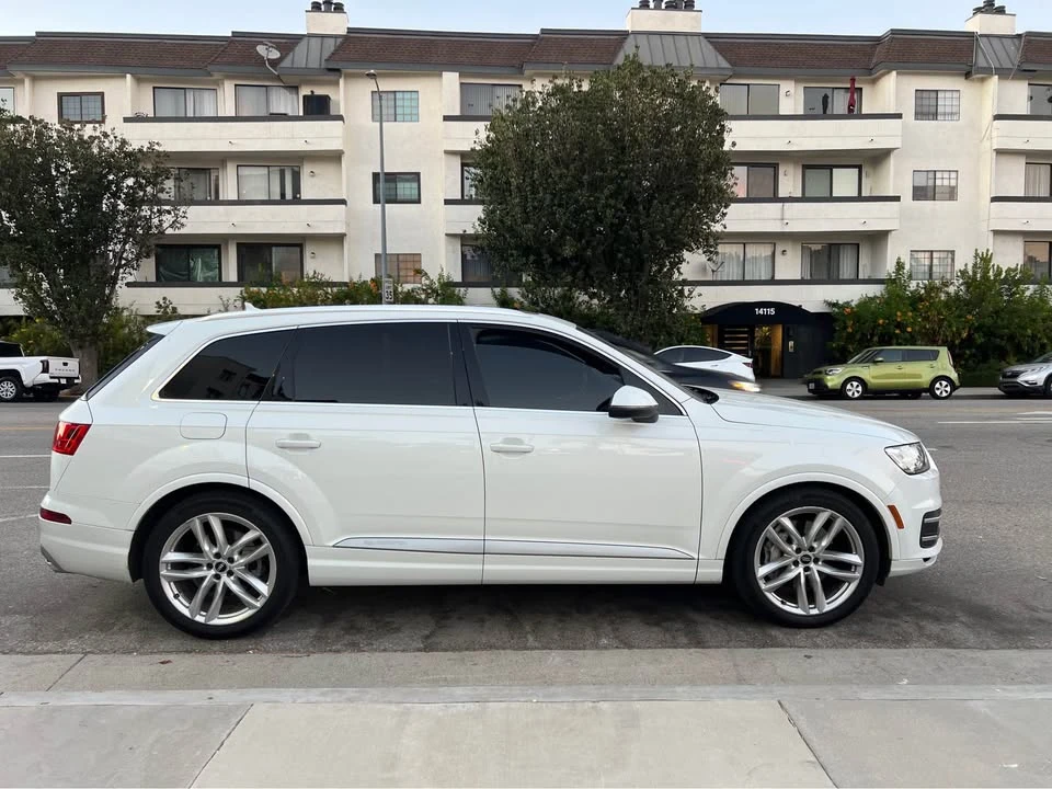 2017 Audi 4M Q7 - Image 5 of 20