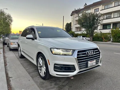 2017 Audi Q7 3.0T S Line Prestige