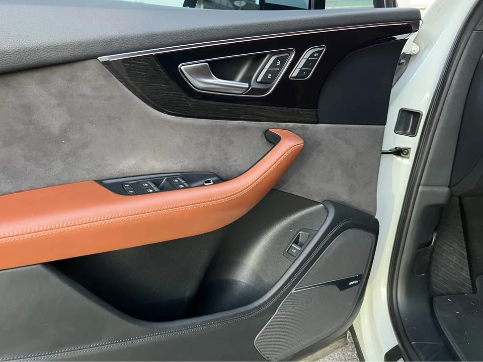 2017 Audi 4M Q7 - Image 18 of 20