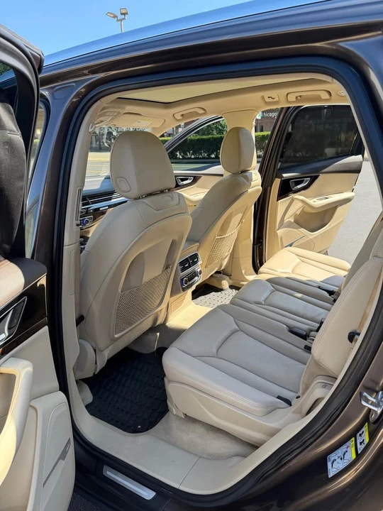 2017 Audi 4M Q7 - Image 9 of 16