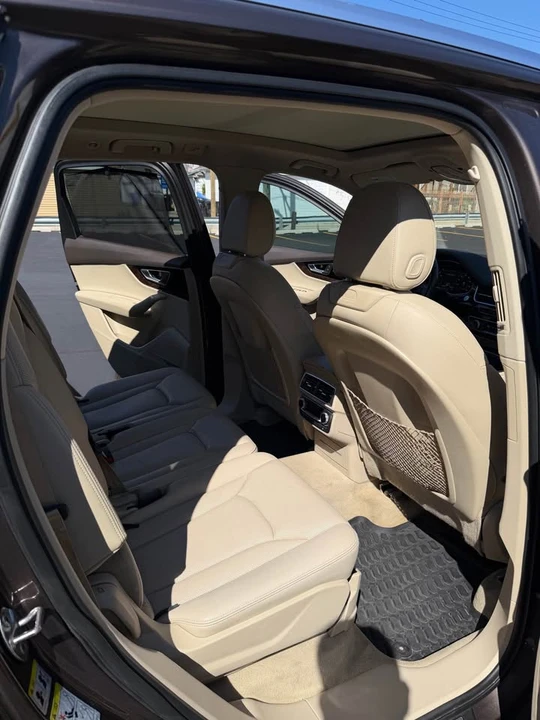 2017 Audi 4M Q7 - Image 10 of 16