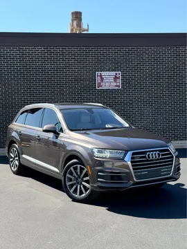2017 Audi Q7 3.0T S line Prestige Sport Utility 4D