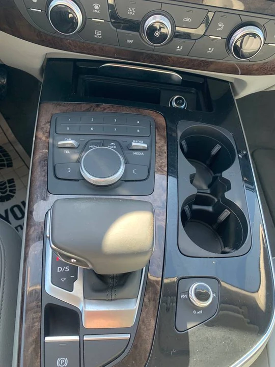 2017 Audi 4M Q7 - Image 18 of 19