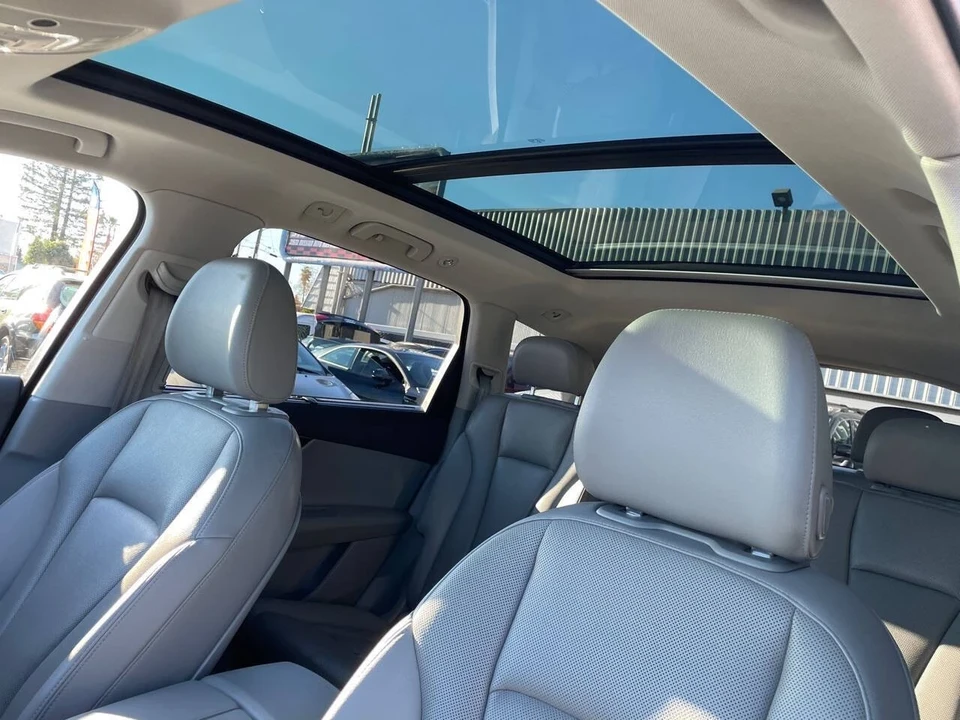 2017 Audi 4M Q7 - Image 11 of 17