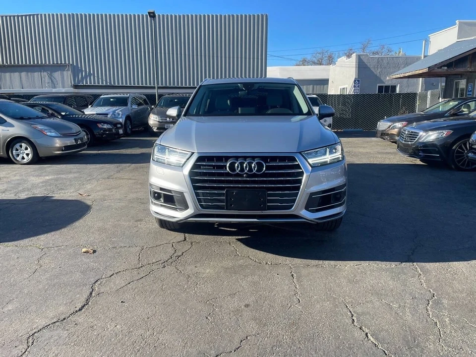 2017 Audi 4M Q7 - Image 2 of 17