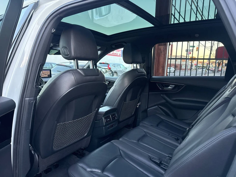 2017 Audi 4M Q7 - Image 16 of 21