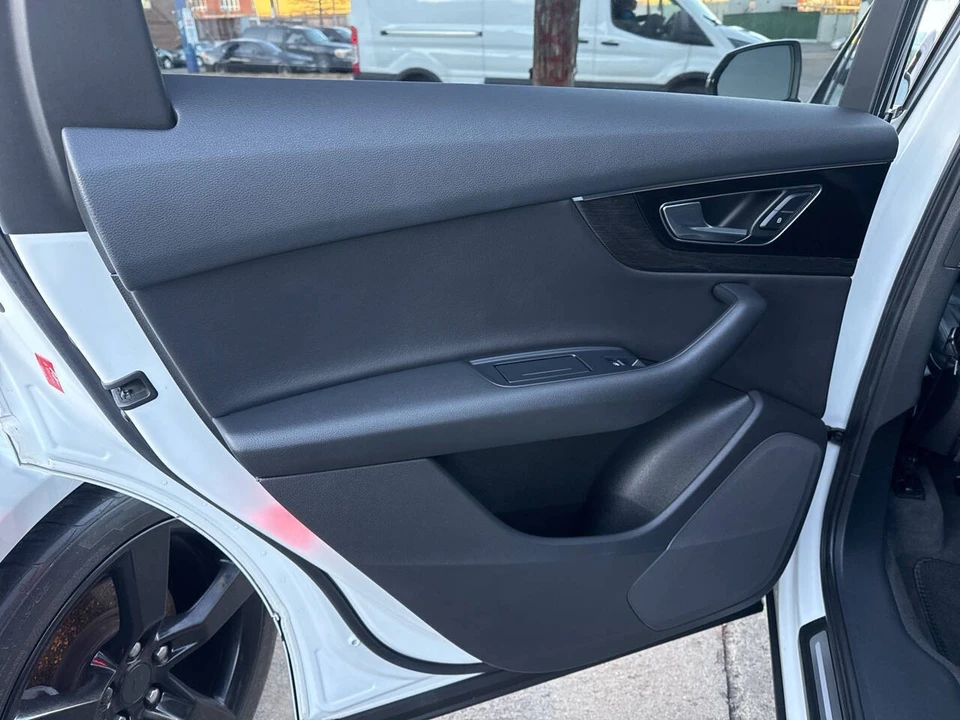 2017 Audi 4M Q7 - Image 12 of 21