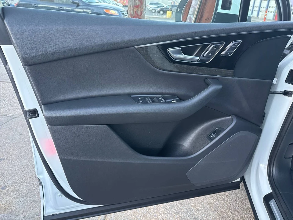 2017 Audi 4M Q7 - Image 11 of 21