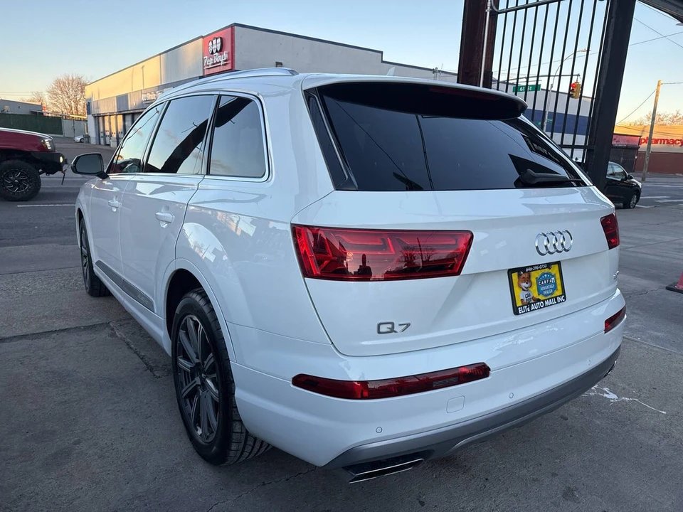 2017 Audi 4M Q7 - Image 5 of 21