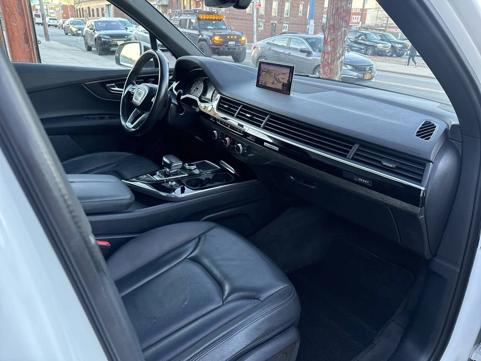 2017 Audi 4M Q7 - Image 17 of 21