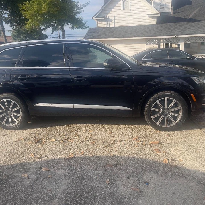 2017 Audi 4M Q7 - Image 2 of 11