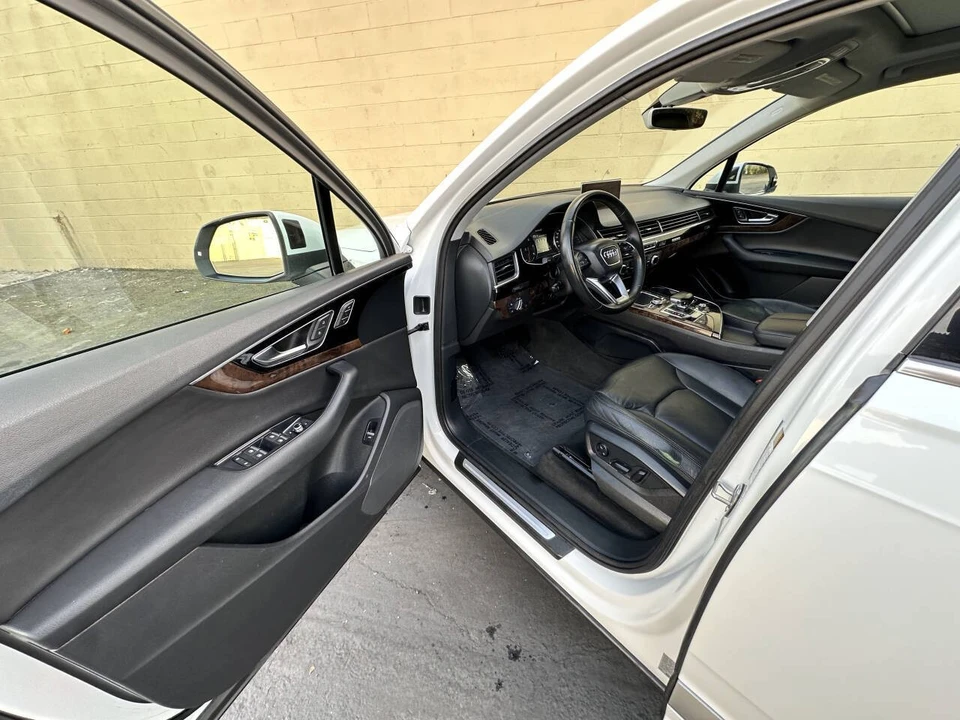 2017 Audi 4M Q7 - Image 10 of 21