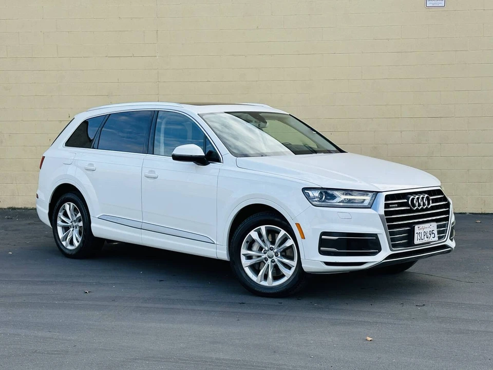 2017 Audi 4M Q7 - Image 2 of 21