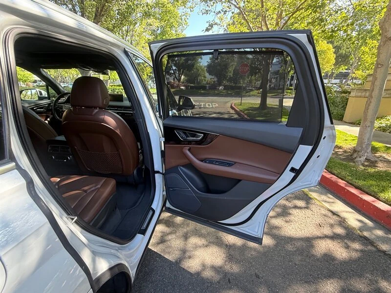 2017 Audi 4M Q7 - Image 18 of 20