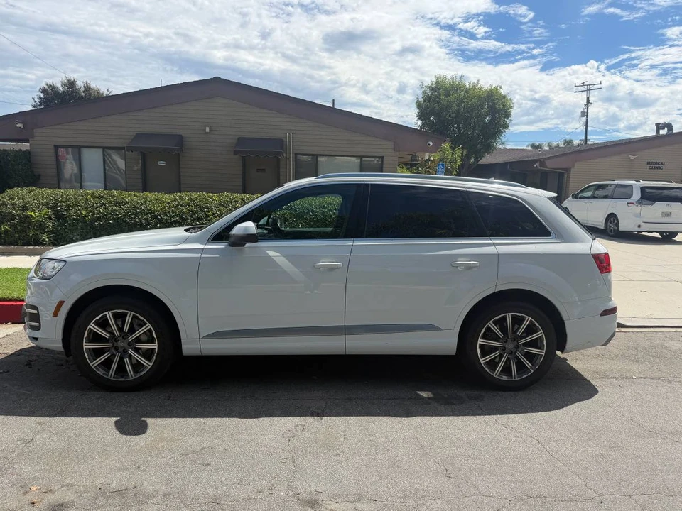 2017 Audi 4M Q7 - Image 4 of 15