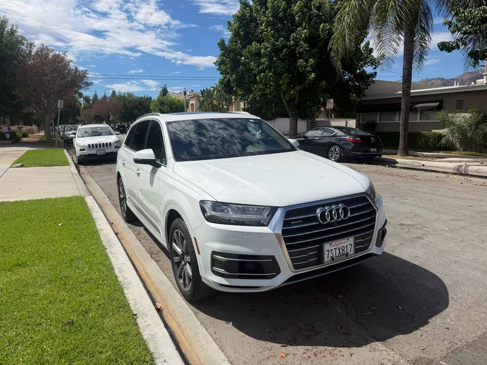 2017 Audi 4M Q7 - Image 2 of 15