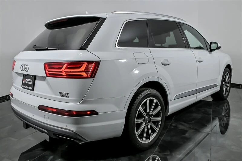 2017 Audi 4M Q7 - Image 9 of 21
