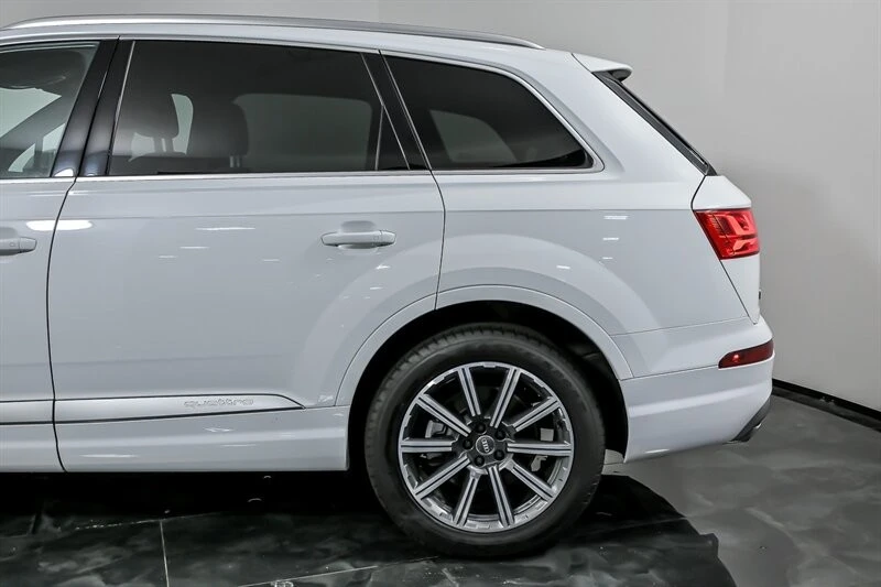 2017 Audi 4M Q7 - Image 7 of 21