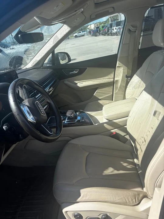 2017 Audi 4M Q7 - Image 19 of 20