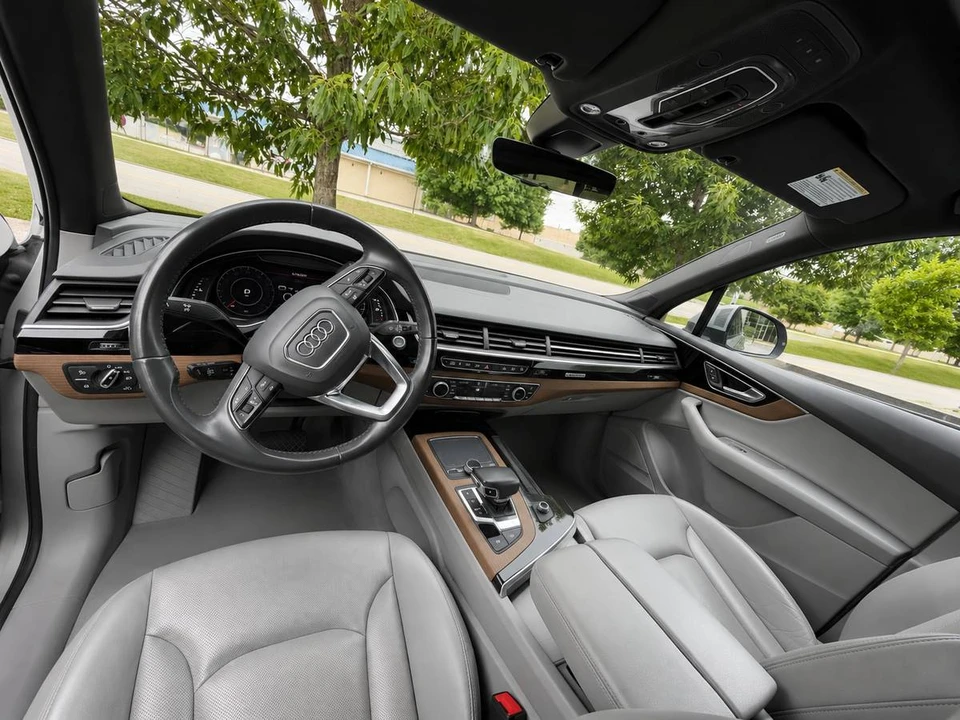 2017 Audi 4M Q7 - Image 3 of 10