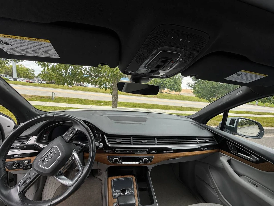 2017 Audi 4M Q7 - Image 2 of 10