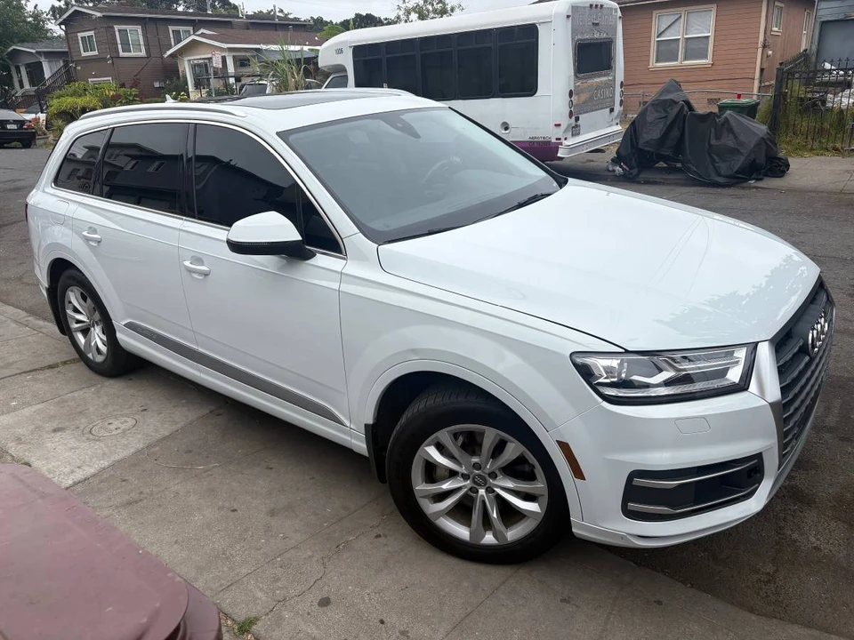 2017 Audi 4M Q7 - Image 4 of 8