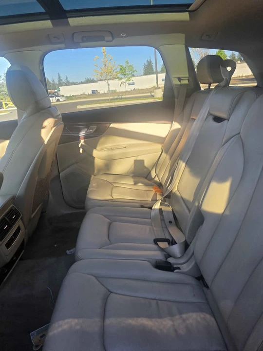 2017 Audi 4M Q7 - Image 8 of 11