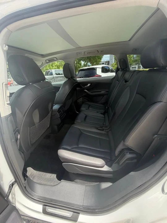2017 Audi 4M Q7 - Image 10 of 14