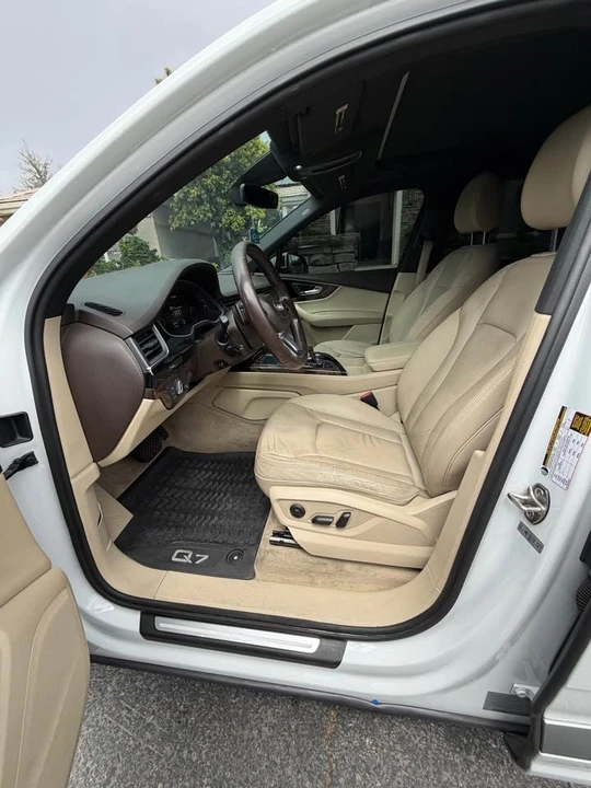 2017 Audi 4M Q7 - Image 4 of 17