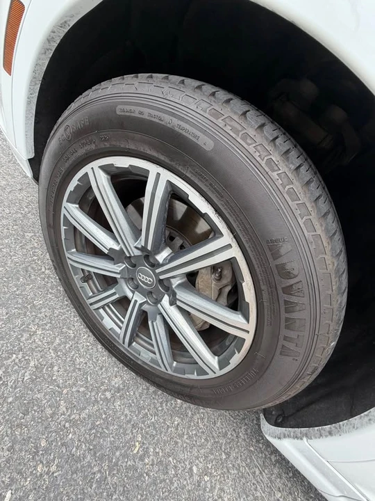2017 Audi 4M Q7 - Image 12 of 17
