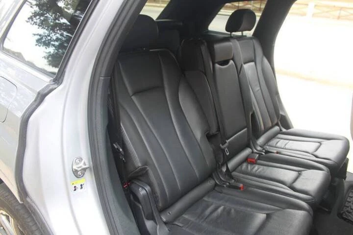 2017 Audi 4M Q7 - Image 12 of 16