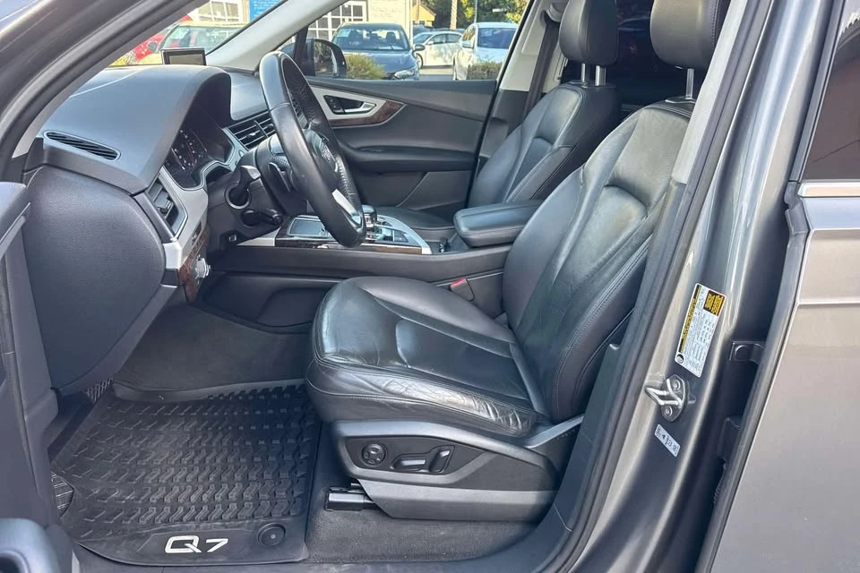 2017 Audi 4M Q7 - Image 12 of 19