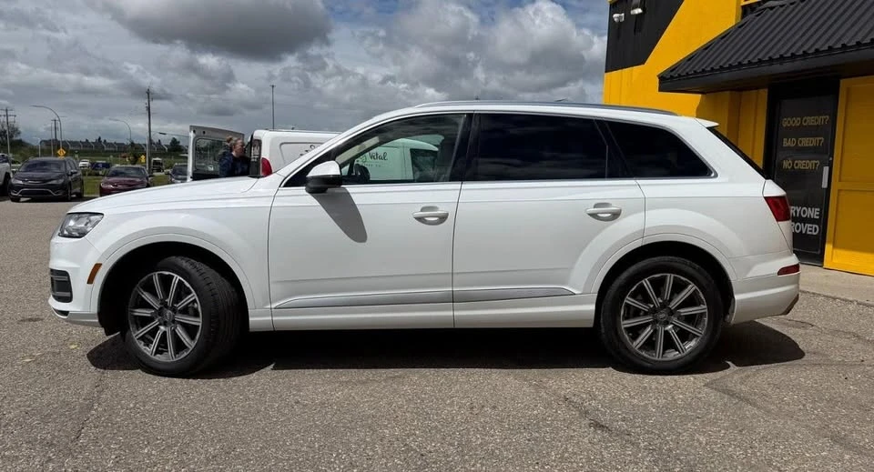 2017 Audi 4M Q7 - Image 2 of 16