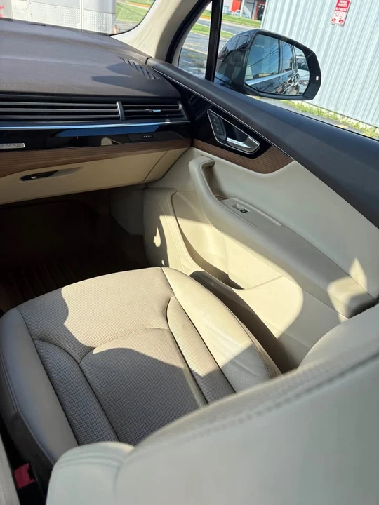 2017 Audi 4M Q7 - Image 12 of 20