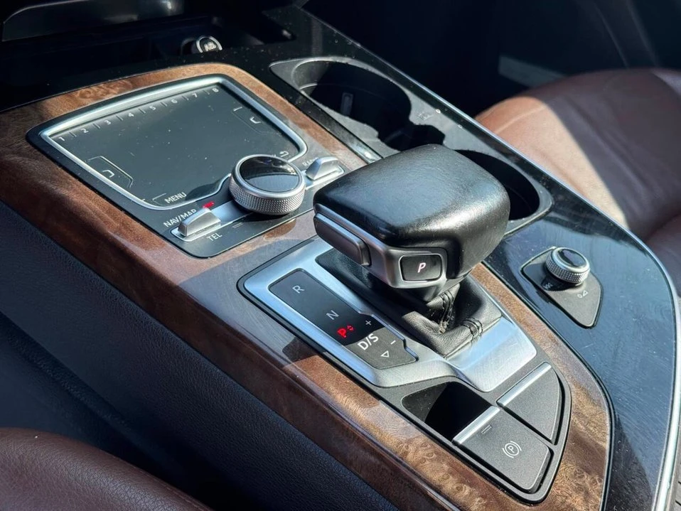 2017 Audi 4M Q7 - Image 6 of 20