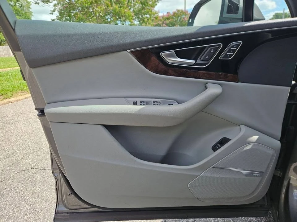 2017 Audi 4M Q7 - Image 13 of 20