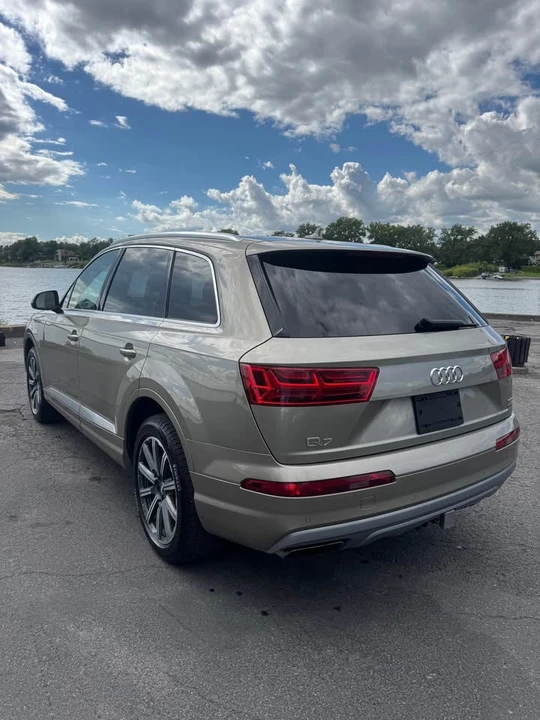 2017 Audi 4M Q7 - Image 4 of 10