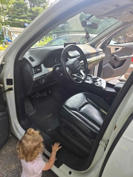 2017 Audi 4M Q7 - Image 10 of 12